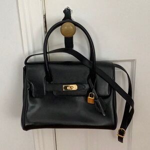 *H* look designer fashion Black Leather Handbag Made in France